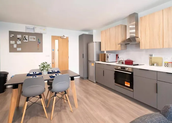 Student Only Ensuite At Canvas The Malthouse